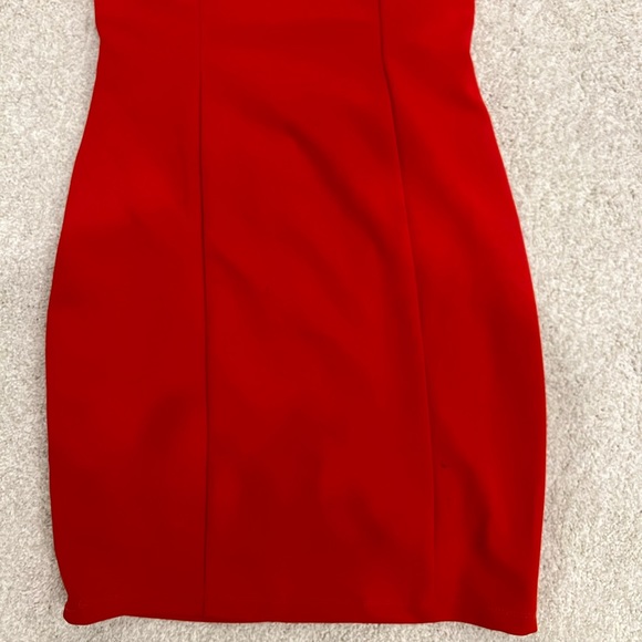 RED MIDI COCKTAIL DRESS - Picture 5 of 10